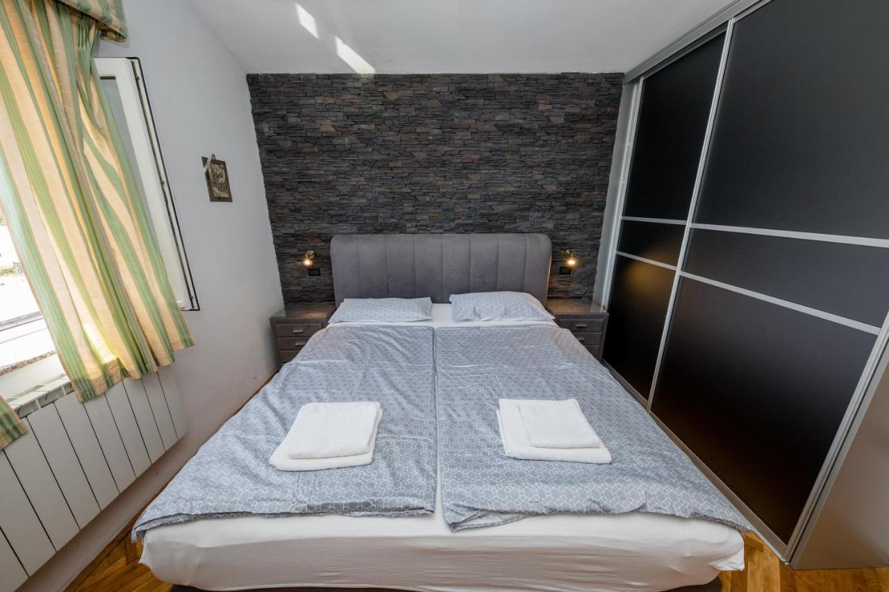 Double Room Supetarska Draga - Gornja 11579A ราบ ภายนอก รูปภาพ